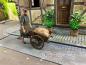 1:16 bauern figur ( 1)mit Karre unbemalt