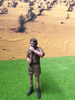 Handbemal Afrika Korps Deutsche Panzerbesatzung 1:16 ( AFW-10)