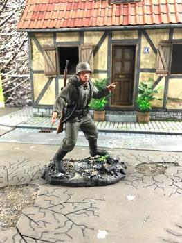 Handbemalt Deutscher Soldat Pak 1:16 ( FMS-8)