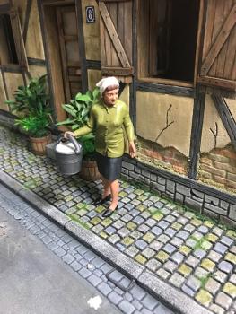 asiatam Figur Bäuerin 1:16 handbemalt bemalt