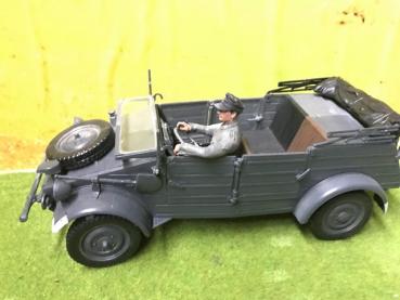 AT Metall  Kübelwagen 1:16