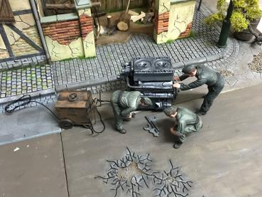 Werkstatt diorama (2) 1:16