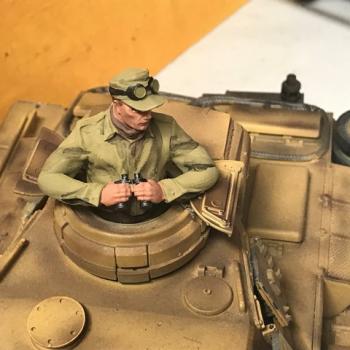 Afrika Korps Deutsche Panzerbesatzung 1:16 ( AF-1) unbemalt