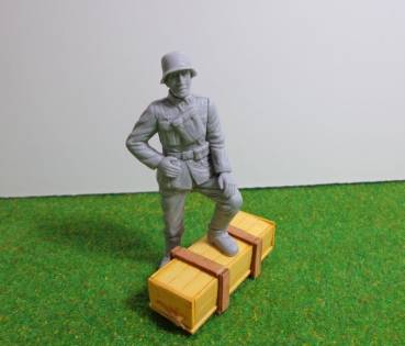 Deutsche Figur TF-47 unbemalt
