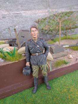 ASIATAM handbemalt Russische Figur 1:16 ( MF-I2)