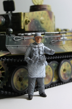 Deutsche Figur (TF-C2) unbemalt 1:16